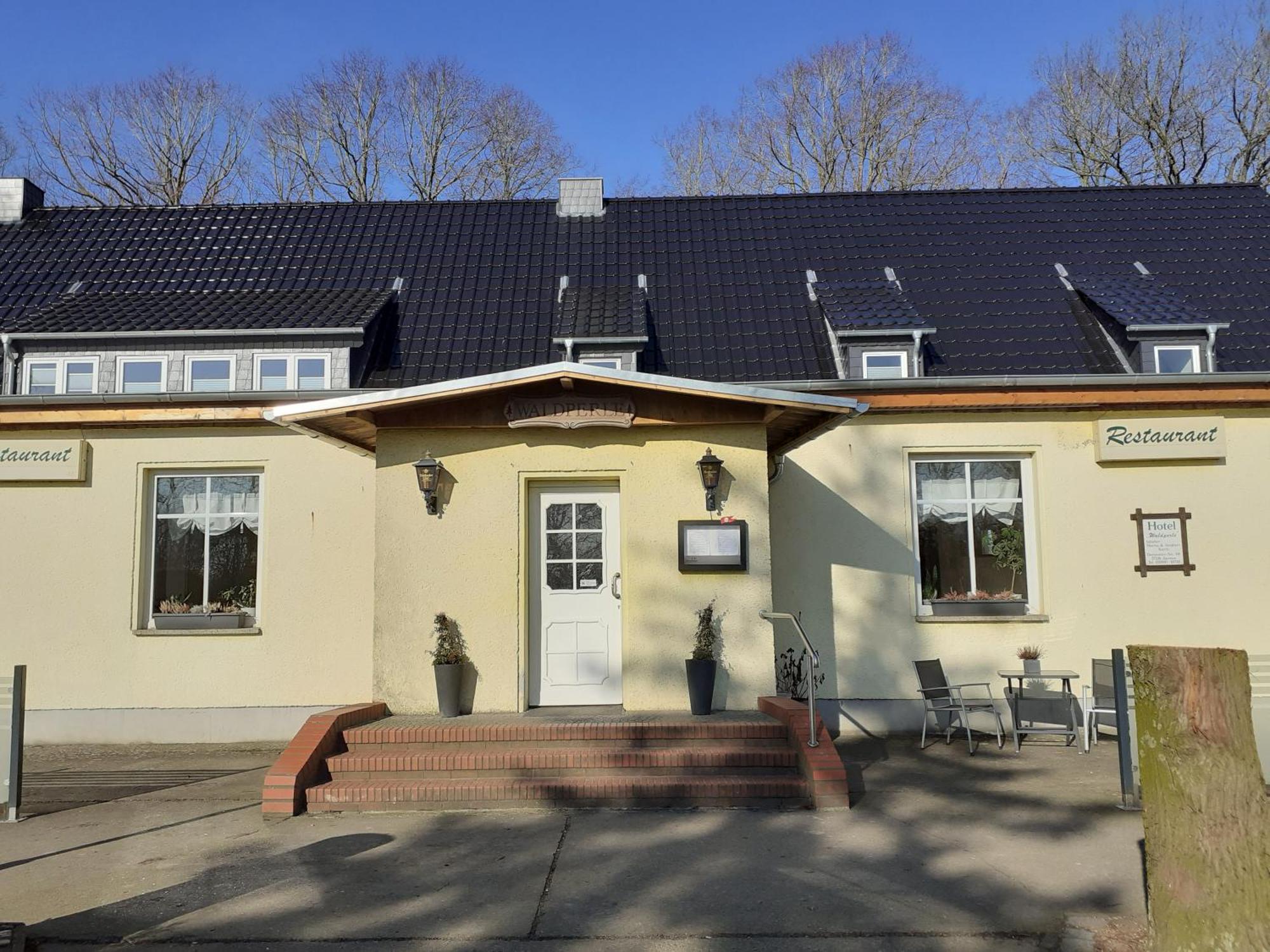 Hotel Waldperle Jarmen Zewnętrze zdjęcie